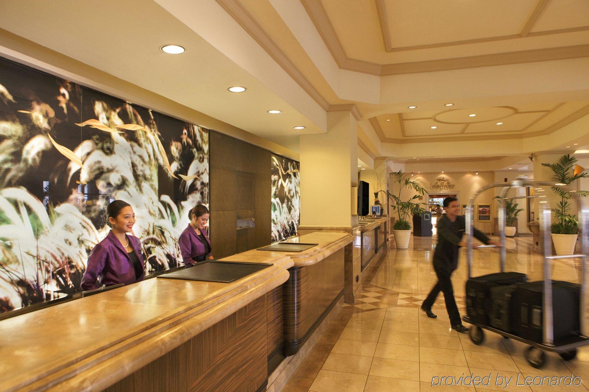 Intercontinental Manila Otel Makati City Dış mekan fotoğraf