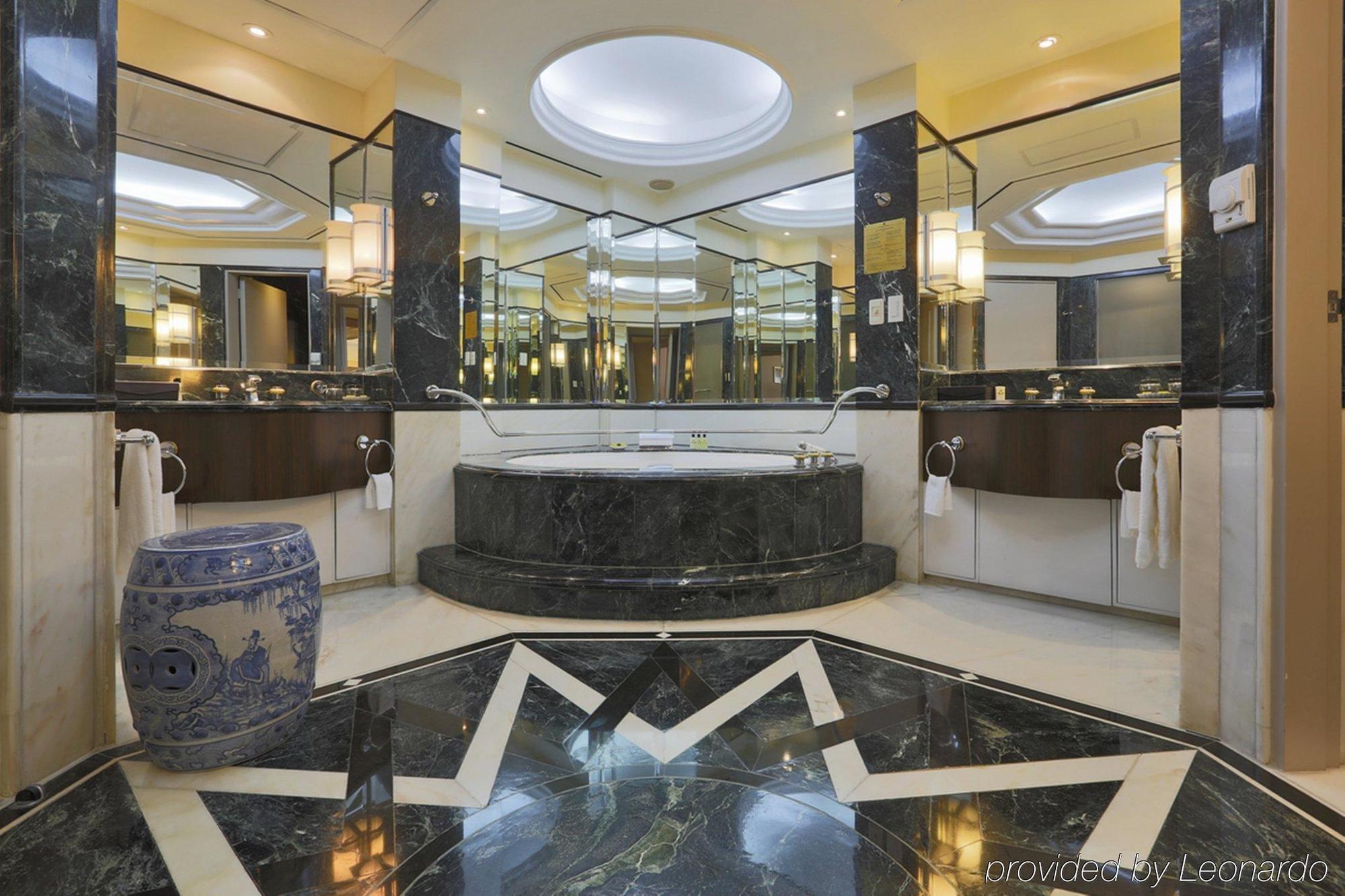 Intercontinental Manila Otel Makati City Dış mekan fotoğraf