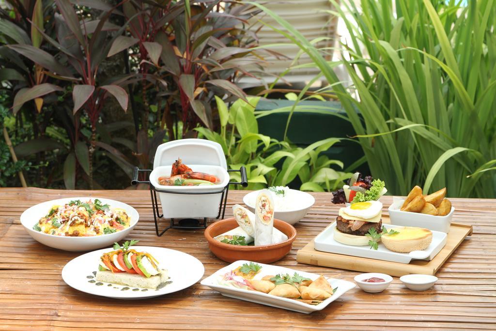 Intercontinental Manila Otel Makati City Dış mekan fotoğraf